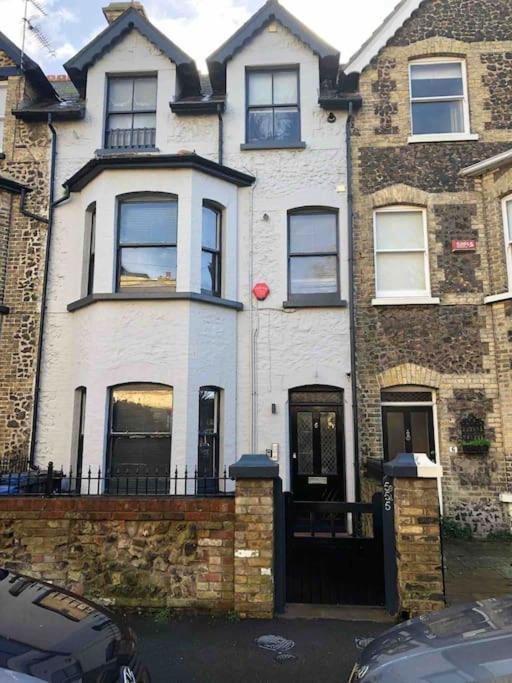 Trendy 3 Bedroom Home Close To Margate Beaches Bars Resturants 2 Night Min Stay Westgate-on-Sea Esterno foto